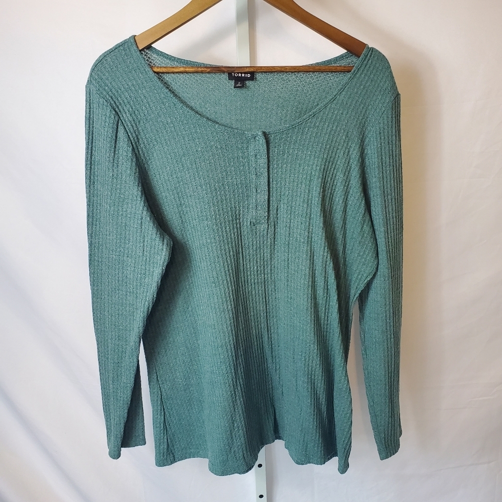 Torrid top